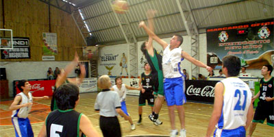 Básquetbol en San Rosendo