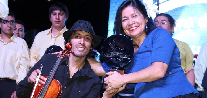 Festival Folclórico Sembrando Canto Laja 2016 / "Amor ingrato" Bernarda Ceballos