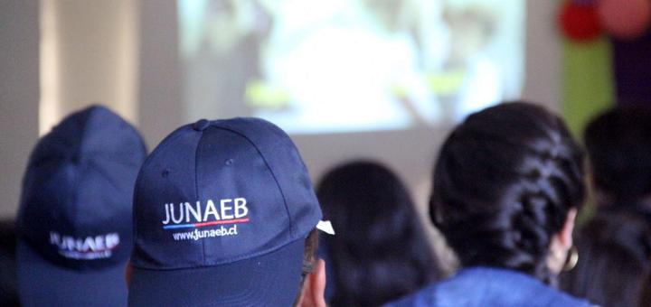 Programa Residencia Familiar Estudiantil Junaeb beneficia a 1720 estudiantes de Educación Básica, Media y Superior en Biobío