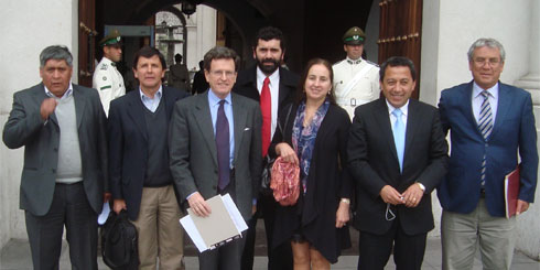 Lajino.cl - Alcaldes de la provincia se reúnen en Santiago