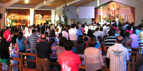 Lajino.cl - Ceremonia religiosas conmemoraron un año del terremoto en Laja y San Rosendo