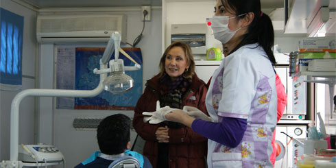 LAJINO.CL es LAJA en Internet // Clínica móvil odontológica de Laja apoya a campamentos de Dichato