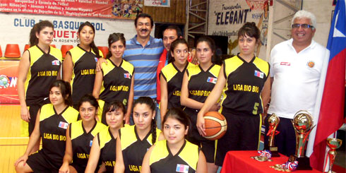 LAJINO.CL LAJA en Internet // Rockets de San Rosendo se coronan campeonas de copa interregional