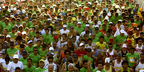 LAJINO.CL es LAJA en Internet // Maratón de Santiago, atleta local John Cárdenas es uno de los 25 mil participantes