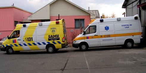 LAJINO.CL ES LAJA EN INTERNET // Entregan dos ambulancias al Hospital de Laja // Nuevas Ambulancias para Laja
