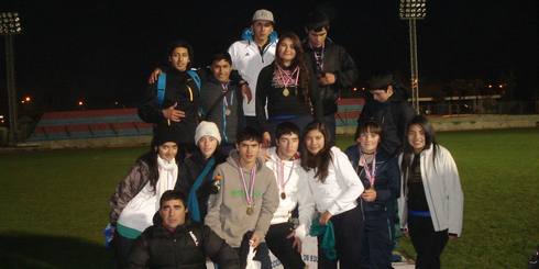 LAJINO.CL ES LAJA EN INTERNET // Juegos Deportivos Escolares 2012, lajinos obtuvieron veinte medallas de oro