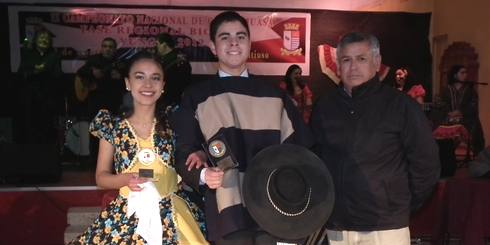 LAJINO.CL ES LAJA EN INTERNET // Lajinos participan del II Campeonato Nacional de Cueca Huasa, Fase Regional efectuada en la comuna de Yungay