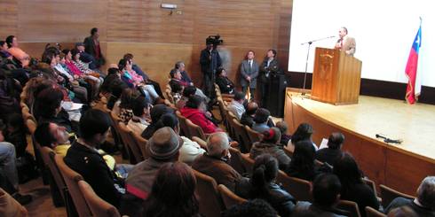 LAJINO.CL ES LAJA EN INTERNET // Luego de la reunión de este lunes, aún está sin solución diferencias entre feriantes y municipio lajino