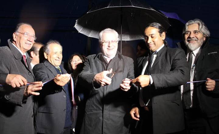 Ministro de Energía inauguró alumbrado público eficiente en Laja